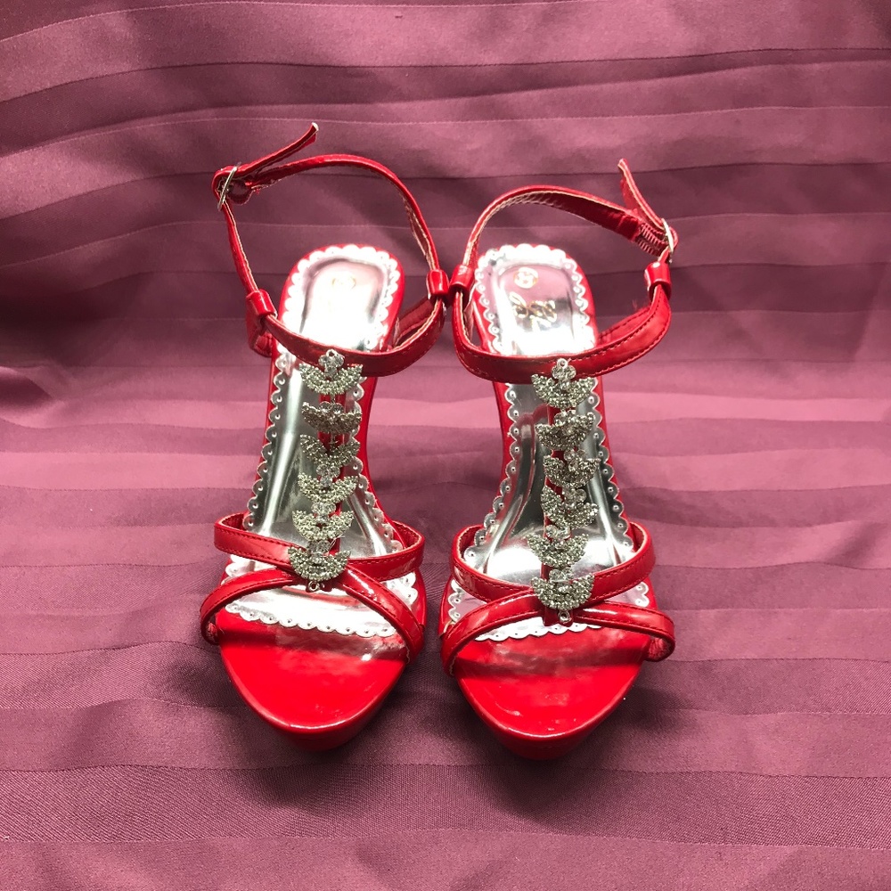 *New* Women's High Heel with Rhinestone Embellishments